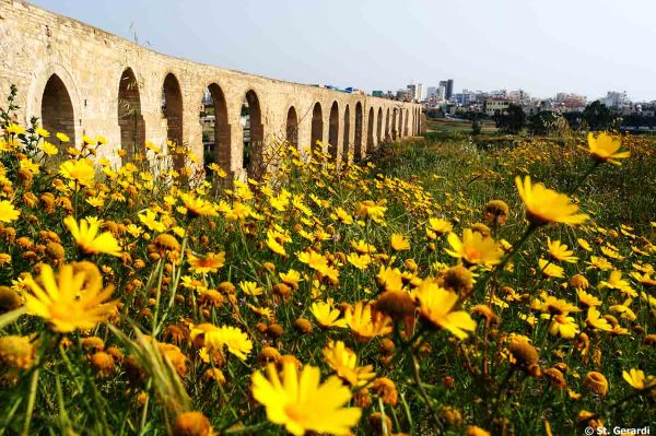 Aqueduct_Kamares_Larnaka